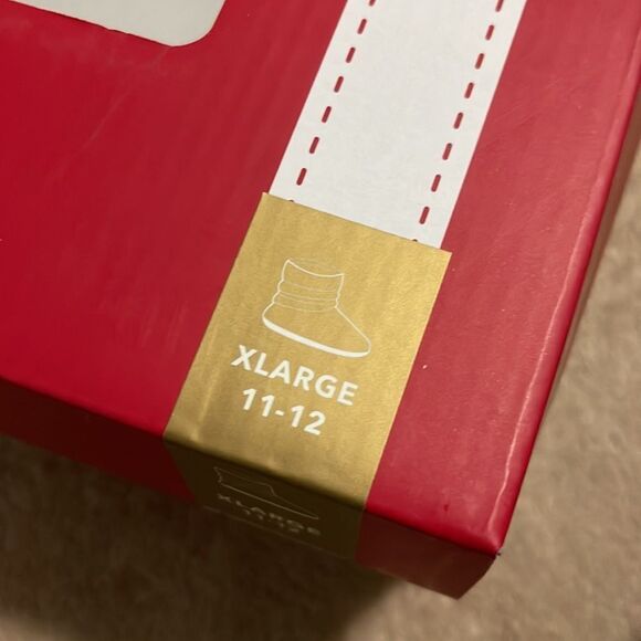 NIB- Charter Club- XL (11-12). Faux Fur Slipper Booties - Picture 7 of 8